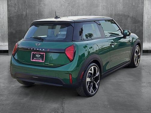 2025 MINI Hardtop Cooper S
