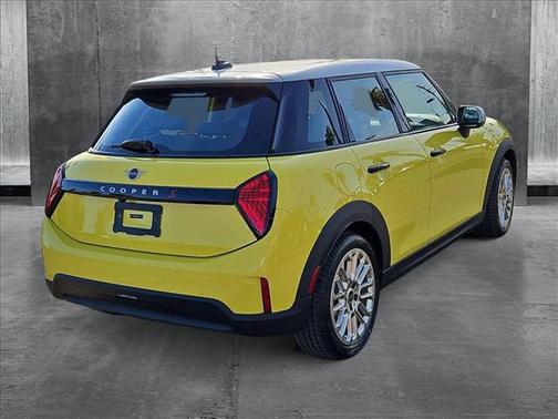 2025 MINI Hardtop Cooper S