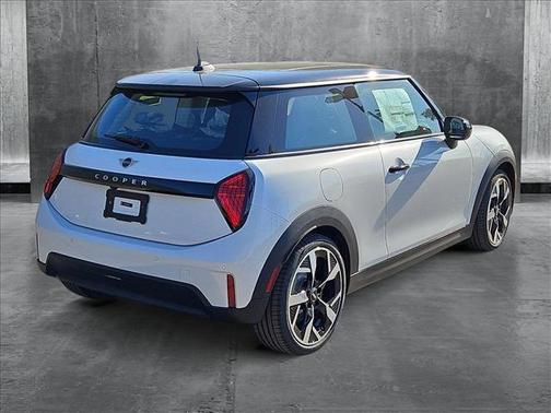2025 MINI Hardtop Cooper