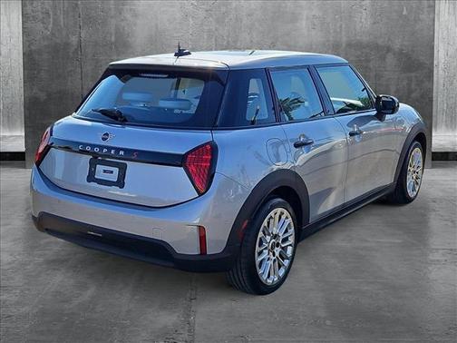 2025 MINI Hardtop Cooper S