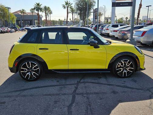 Sunny Side Yellow 2025 MINI Hardtop Cooper S