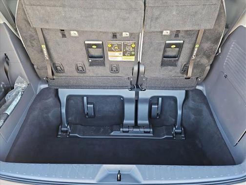 2021 Toyota Sienna XLE 8 Passenger