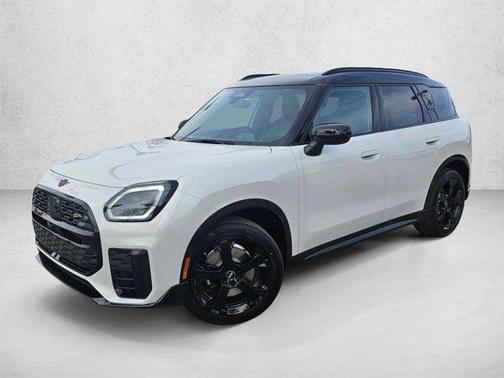 Nanuq White Metallic 2026 MINI Countryman Cooper S ALL4