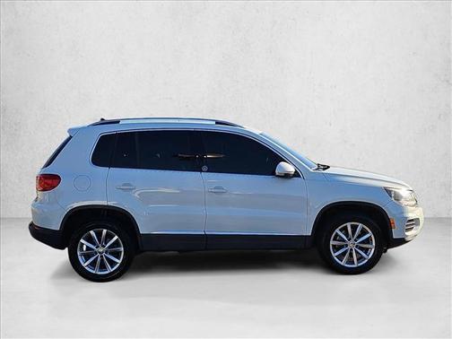 2017 Volkswagen Tiguan 2.0T Wolfsburg Edition