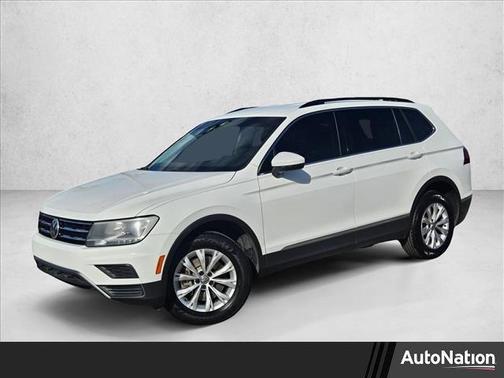 Pure White 2018 Volkswagen Tiguan 2.0T SE 4MOTION