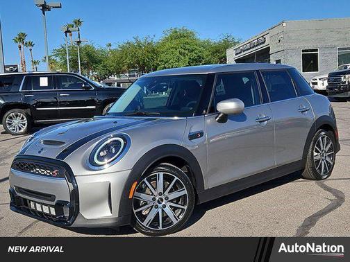 2023 MINI Hardtop Cooper S