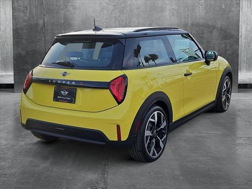 2025 MINI Hardtop Cooper S