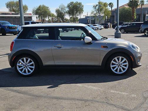 2019 MINI Hardtop Oxford Edition