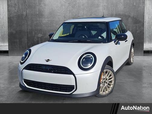 2025 MINI Hardtop Cooper