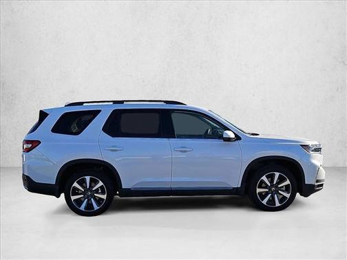 2023 Honda Pilot AWD Elite