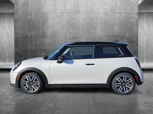 2025 MINI Hardtop Cooper