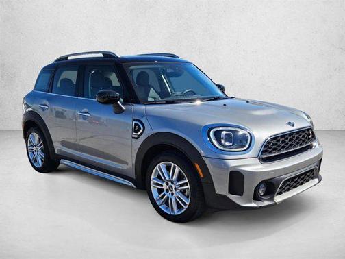 Melting Silver III Metallic 2023 MINI Countryman Cooper S