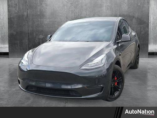 2023 Tesla Model Y Long Range Dual Motor All-Wheel Drive