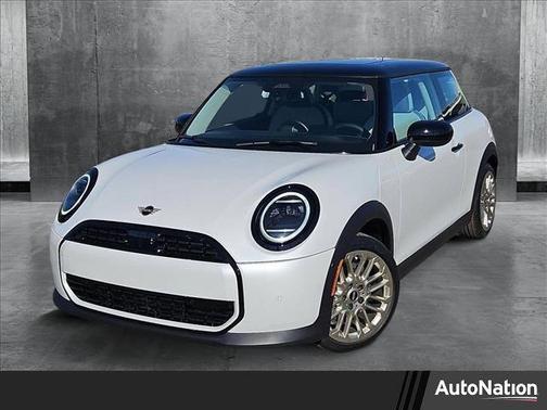 2025 MINI Hardtop Cooper