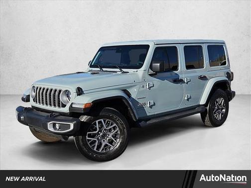 2024 Jeep Wrangler 4-Door Sahara 4x4