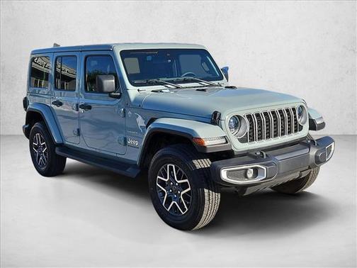 2024 Jeep Wrangler 4-Door Sahara 4x4