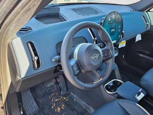 Midnight Black II Metallic 2026 MINI Countryman Cooper S ALL4