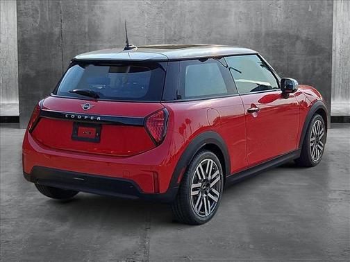 2025 MINI Hardtop Cooper
