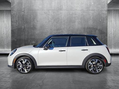 2025 MINI Hardtop Cooper