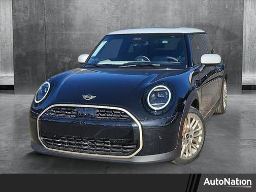 2025 MINI Hardtop Cooper