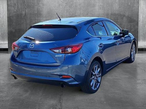 2018 Mazda Mazda3 Touring