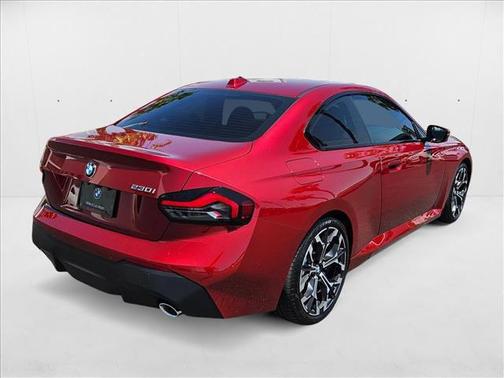 2025 BMW 230 i