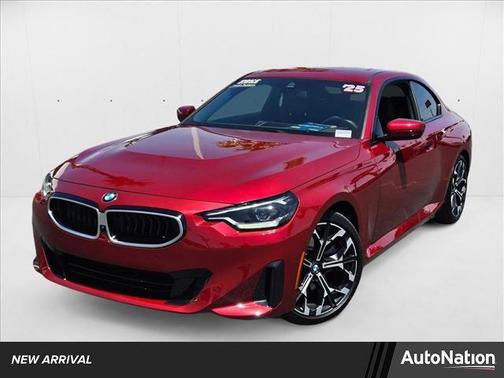2025 BMW 230 i
