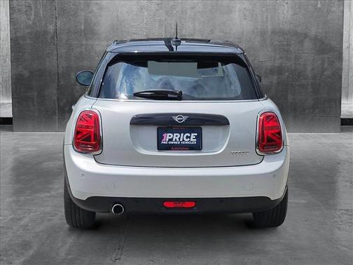 2021 MINI Hardtop Cooper