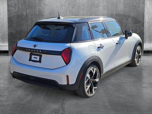 2025 MINI Hardtop Cooper S