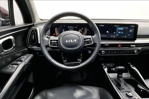 Dawning Red 2025 Kia Sorento S