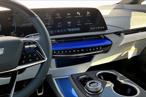 Crystal White Tricoat 2025 Cadillac OPTIQ Luxury 1 AWD