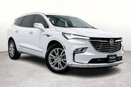 2023 Buick Enclave Essence FWD