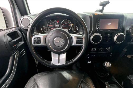 Bright White Clearcoat 2015 Jeep Wrangler Unlimited Rubicon