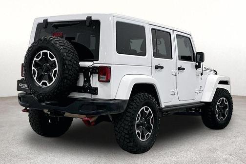 Bright White Clearcoat 2015 Jeep Wrangler Unlimited Rubicon