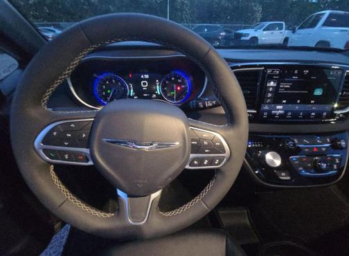 2026 Chrysler Pacifica L