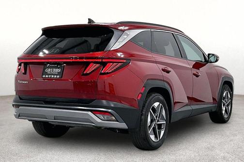 Ultimate Red 2025 Hyundai TUCSON SEL Convenience