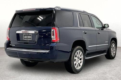 Dark Sapphire Blue Metallic 2019 GMC Yukon Denali