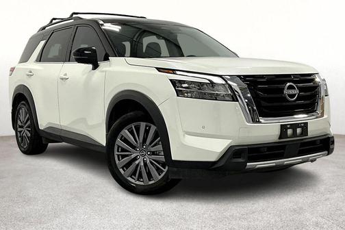 2024 Nissan Pathfinder SL 4WD