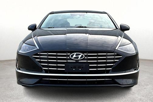 2022 Hyundai SONATA Hybrid Limited