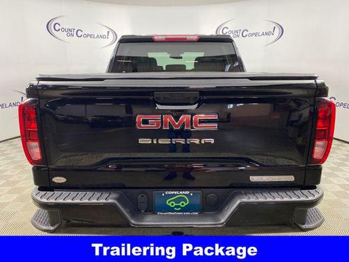 Onyx Black 2024 GMC Sierra 1500 Elevation