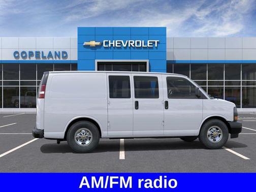 Summit White 2026 Chevrolet Express 2500 Work Van