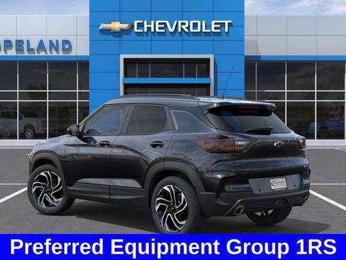 Mosaic Black Metallic 2026 Chevrolet Trailblazer RS