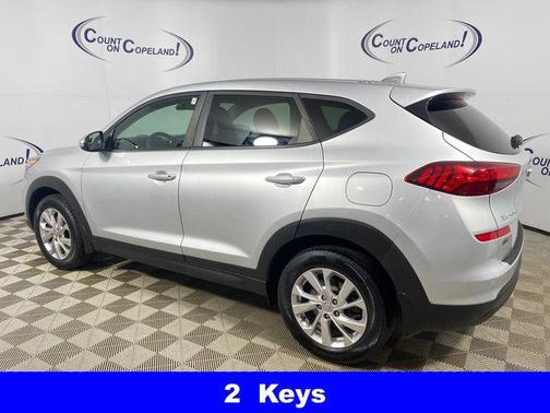 Molten Silver 2019 Hyundai TUCSON SE