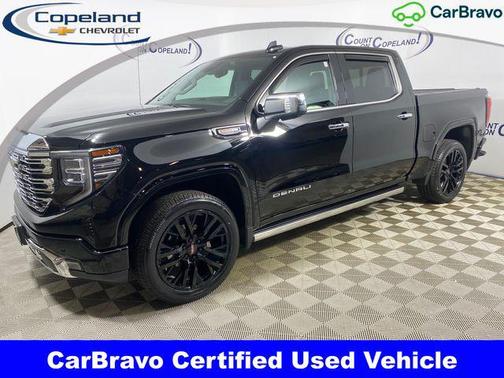 Onyx Black 2023 GMC Sierra 1500 Denali