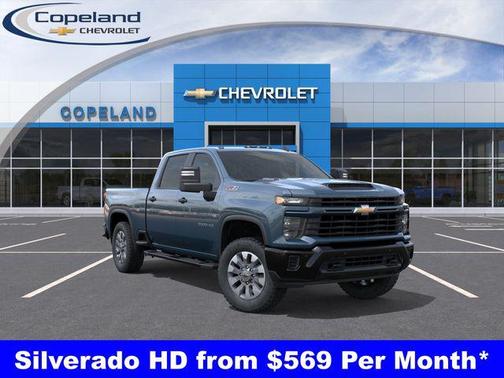 Lakeshore Blue Metallic 2026 Chevrolet Silverado 2500 Custom