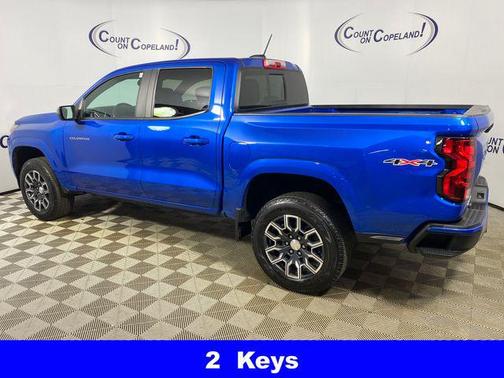 Glacier Blue Metallic 2023 Chevrolet Colorado LT