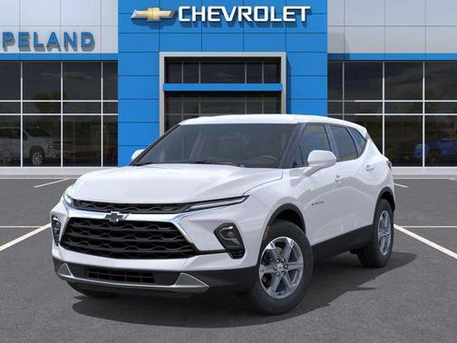 Summit White 2026 Chevrolet Blazer 1LT
