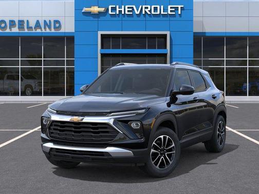 Mosaic Black Metallic 2026 Chevrolet Trailblazer LT