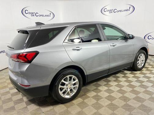 Sterling Gray Metallic 2024 Chevrolet Equinox 1LT