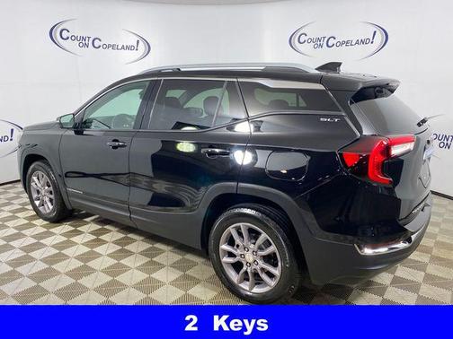 2024 GMC Terrain SLT